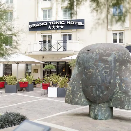 Grand Tonic Hotel & Spa Nuxe-3